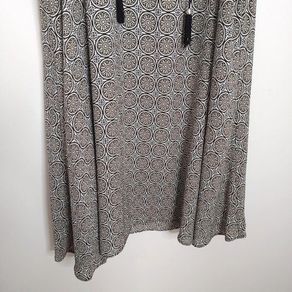 Addition Elle taupe printed midi dress. Size 18. - Picture 7 of 9